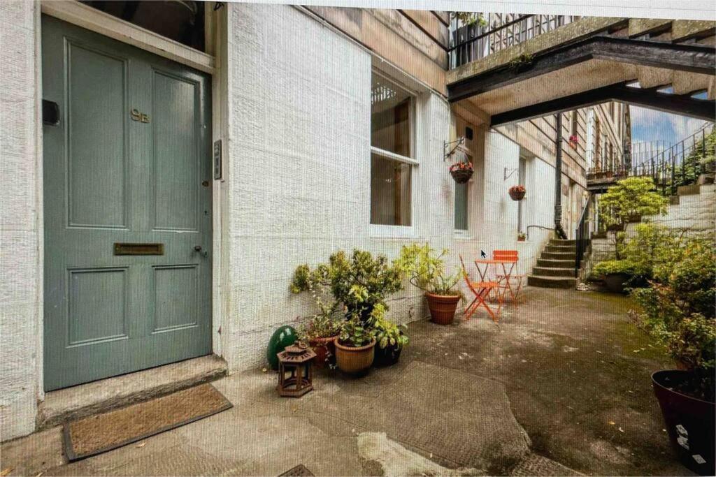 Appartamento Charming Flat In Quiet Street In Stockbridge Edimburgo Esterno foto